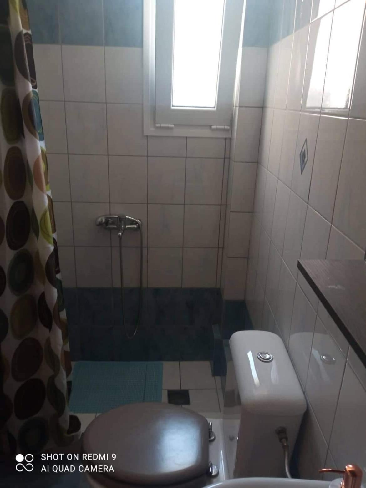 Vasilis Travlos Apartment Poros  Eksteriør billede